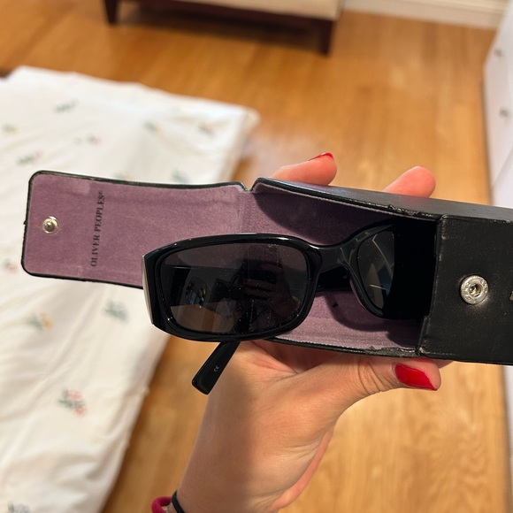 Oliver People’s Y2K Vintage Sunglasses - Picture 2 of 4